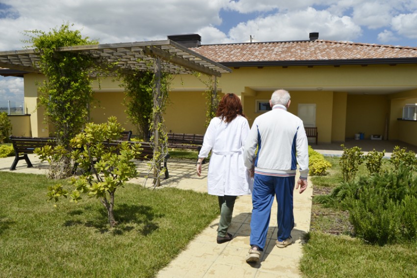 Villa Arcadia - Casa di riposo vicino a Milano - Residenza Sanitaria Assistenziale